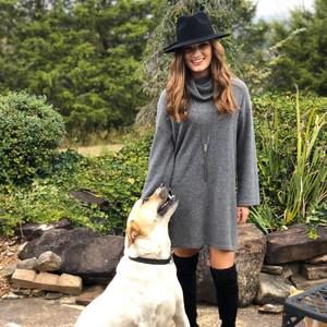 Meet your Posher, Olivia